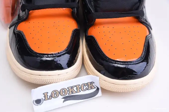 3.0 High Jordan Air Retro 1 - 555088-028 Backboard Shattered 0515
